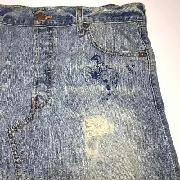 Levi’s Denim Raw Hem Skirt Size 13 - Picture 2 of 6